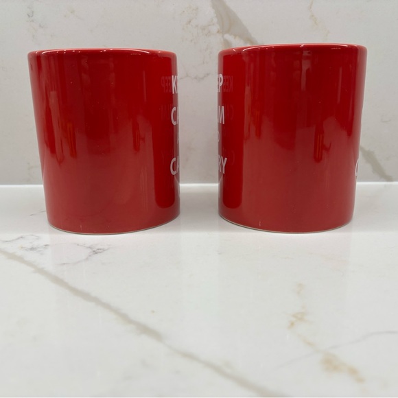 Extra Large The Old Pottery Company Keep Calm and Carry On Red Coffee Mugs 22 oz - Picture 2 of 8